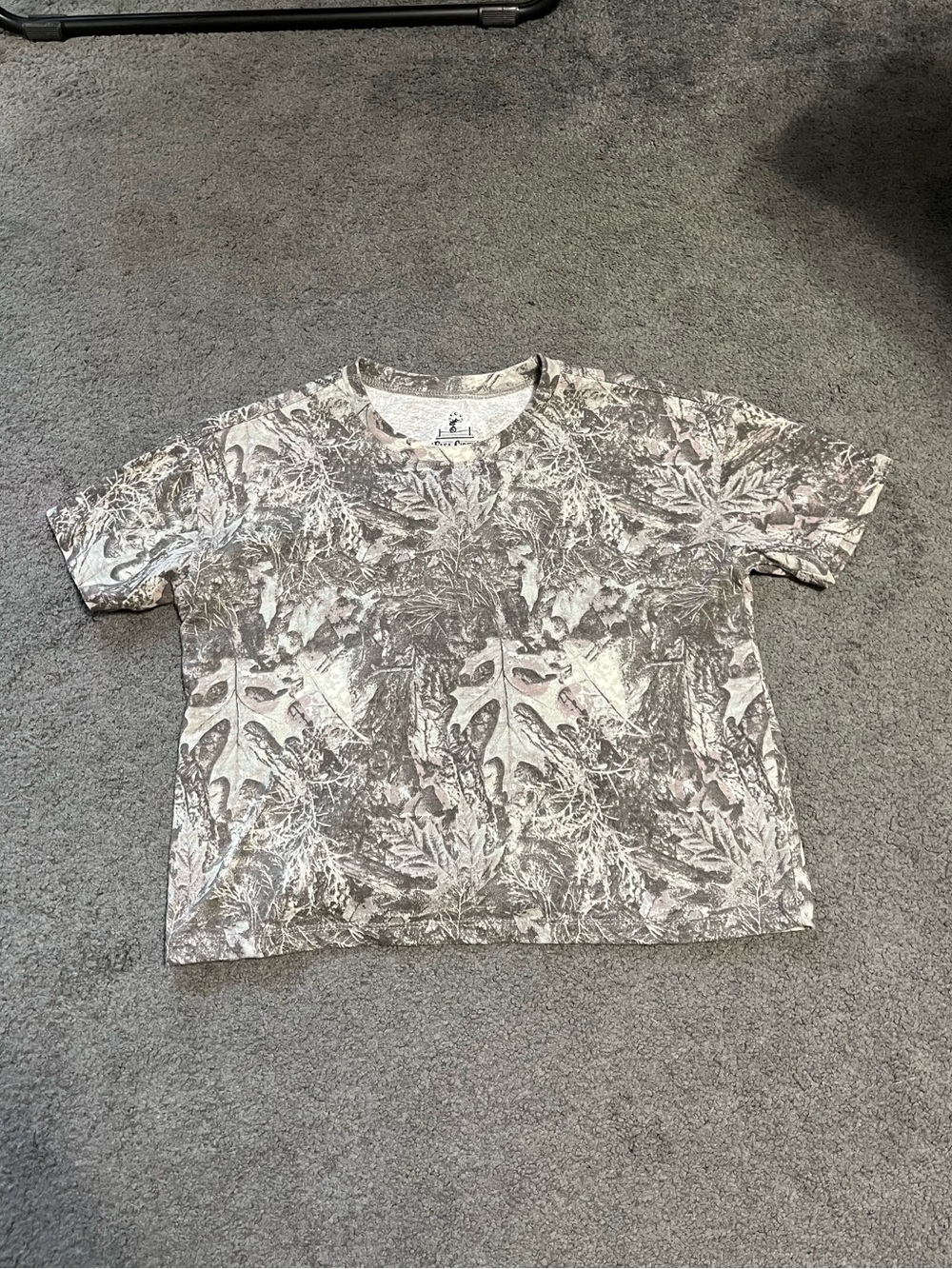 BRAND NEW Cropped Camo Tshirt
